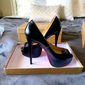 Christian Louboutin Palais Royal 120 Patent size 7.5